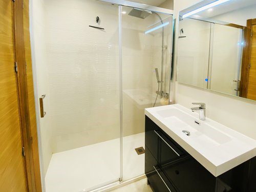 Lonrah Hacienda Riquelme Golf Resort HR003 bathroom 01