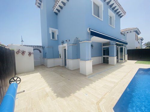 Mar Menor Golf Resort Villa - MM003 35 LonrahMarMenorGolfResortPHASE23BED3BATHBARONVILLAMM003pool05