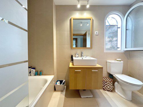 Hacienda Riquelme Ground Floor Apt. - HR299 22 HR299 bathroom