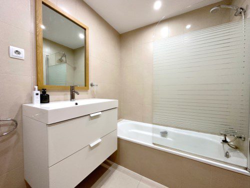 Hacienda Riquelme Ground Floor Apt - HR301 28 HR301 bathroom