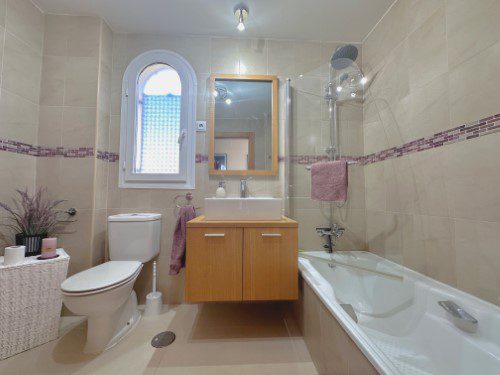 Hacienda Riquelme Second Floor Apt - HR310 14 HR310 bathroom