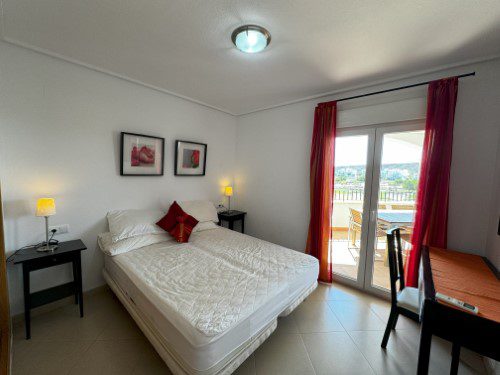 HR318 bedroom master