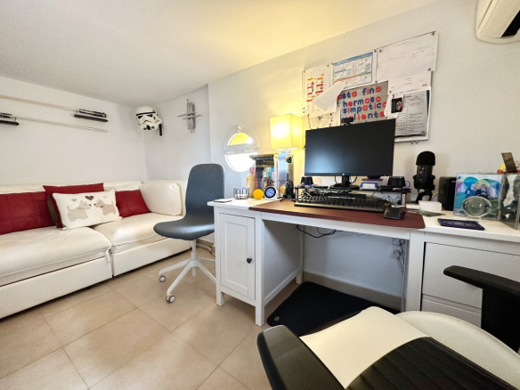 MM015 Photo 17 02 2023 2 31 33 pm