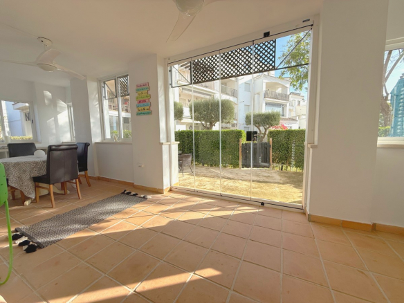 LT063 covered patio 2