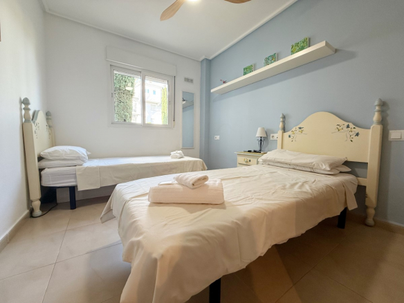 LT063 second bedroom