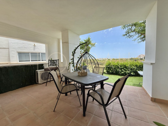 HR523 covered terrace