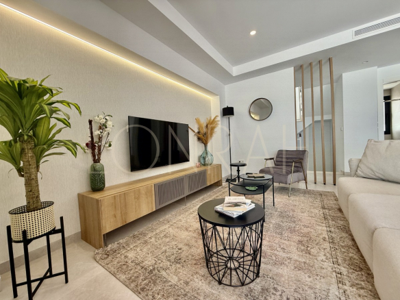 SR006 5 living area 3