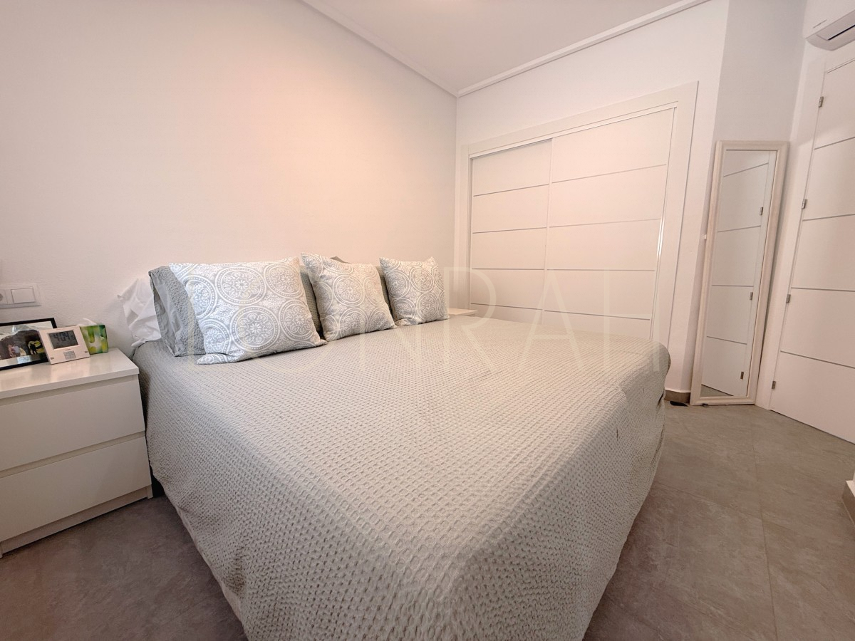 HR547 master bedroom