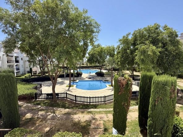 LT068 pool views