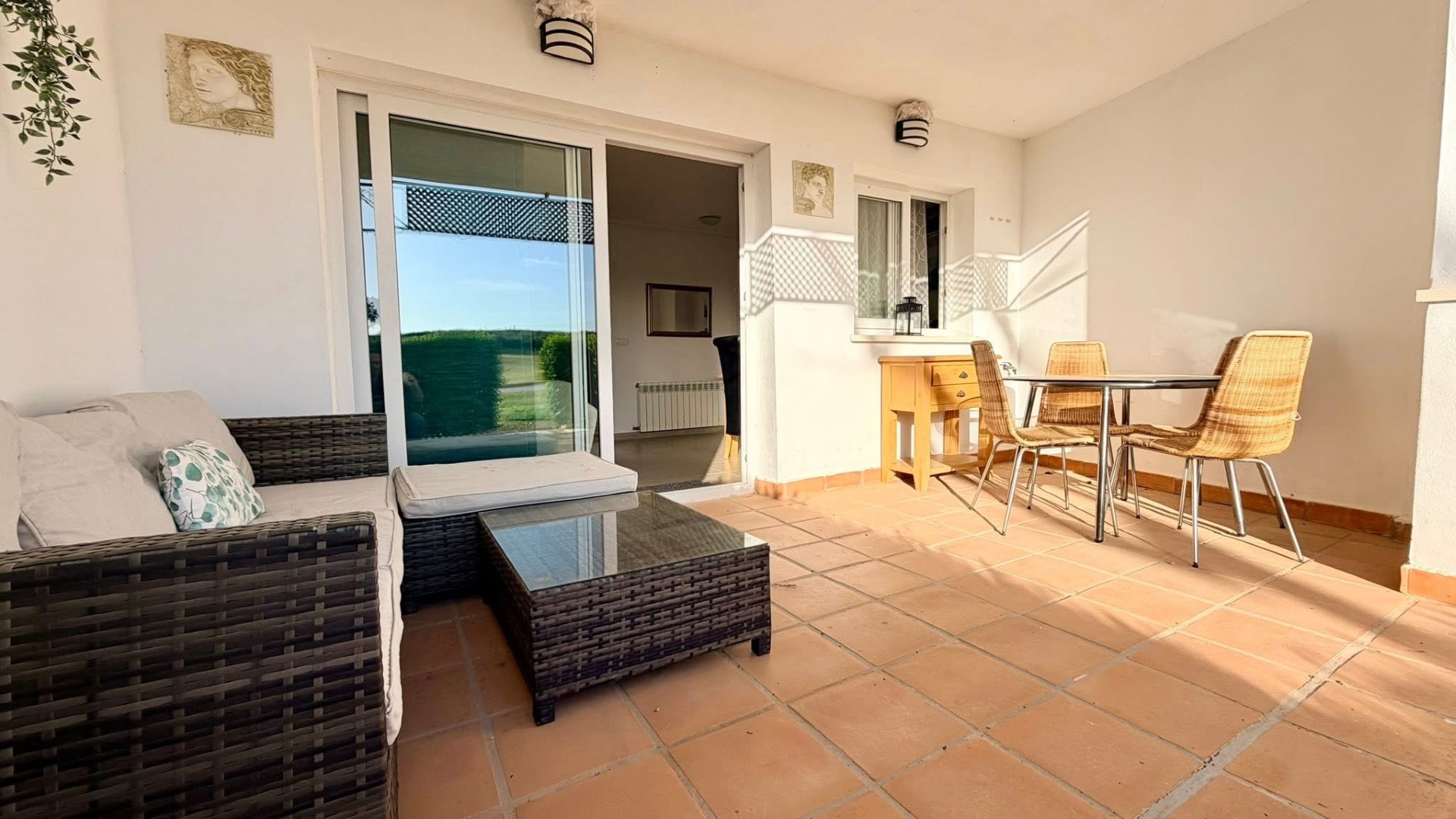 HR641 1 Main HR641 1 Main