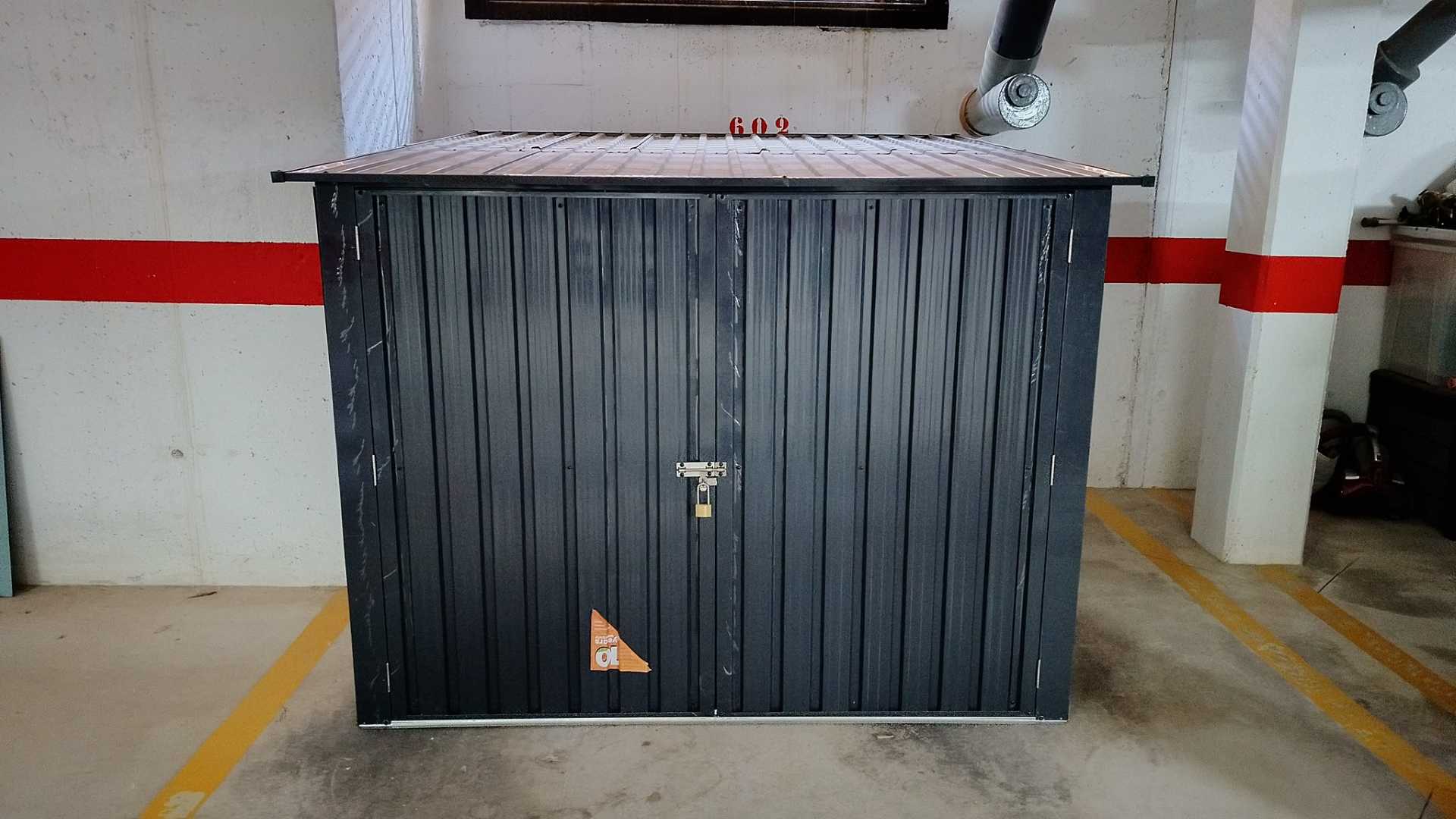 MM060 garage