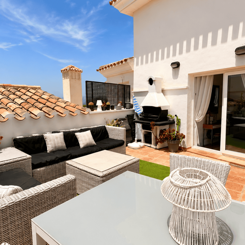 HR672 0Main